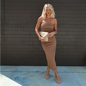 NWT Vici Celeste Ribbed Cutout Strapless Midi Dress in Mocha L Sexy Chic Fashion